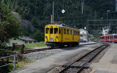 Obraz premium Yellow Train