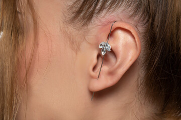 female ear piercing without drilling the helix