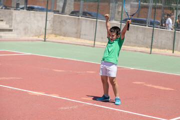 Children tennis