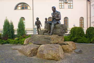 Monument to Taras Shevchenko in Vinnitsa, Ukraine - obrazy, fototapety, plakaty