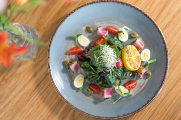 Nicoise Salad (French Salad with Tuna)
