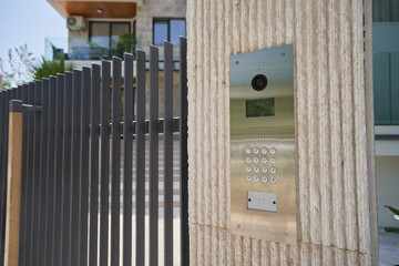 House intercom system with video surveillance for apartments building