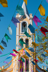Joanópolis, São Paulo, Brasil: decoração da festa junina de São João, com bandeiras coloridas...