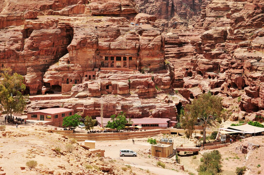 Ruins of ancient temples in Petra, Jordan