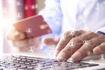 pagamenti online con carta di credito, transazioni digitali, 