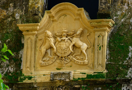 Dieu Et Mon Droit 1668 Emblem At The Entrance Of The Galle Fort.