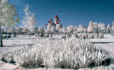 Excellent Infrared landscape photos from various countries .