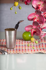 Aluminum glass with ilex paraguariensis, yerba mate, terere with lemon and bomb