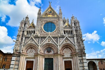 Fototapeta na wymiar The Siena Cathedral - Italy