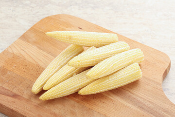 Raw natural organic baby corn
