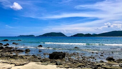 Fototapeta na wymiar 慶良間諸島安室島の夏の海岸の風景