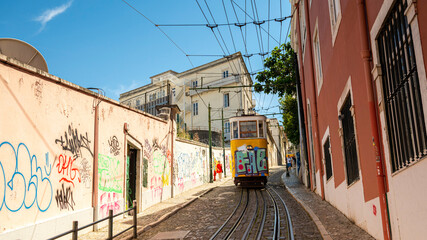 Fototapeta na wymiar The Lisbon urban trains