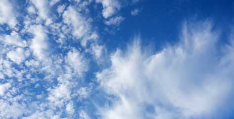 Fototapeta premium blue sky with dramatic clouds 