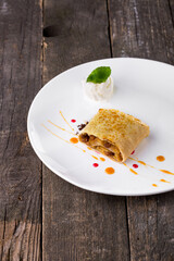 Strudel with apples and walnuts