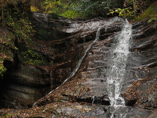 養老渓谷　万代の滝