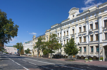 Fototapeta na wymiar Vladimirskaya street in Kyiv, Ukraine