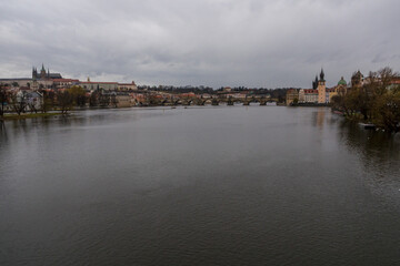 Prag bei schlechtem Wetter