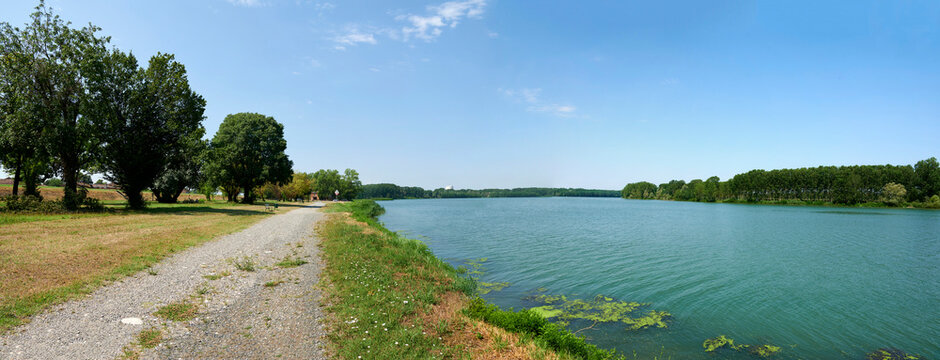 Fiume 이미지 찾아보기 119,023 스톡 사진, 벡터 및 비디오 Adobe Stock