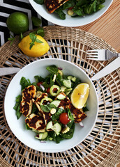 Halloumi salad with lemon and lime