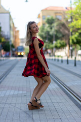Fototapeta premium girl on the street