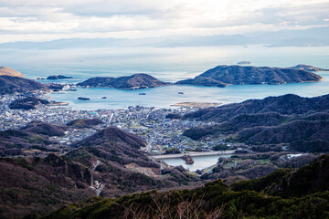 見下ろす市街地