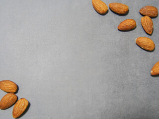 アーモンド　コンクリ背景　文字入れ