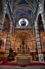 Fototapeta na wymiar Interior of the Duomo in Siena, Tuscany, Italy