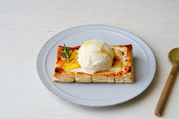 パイナップルパイ