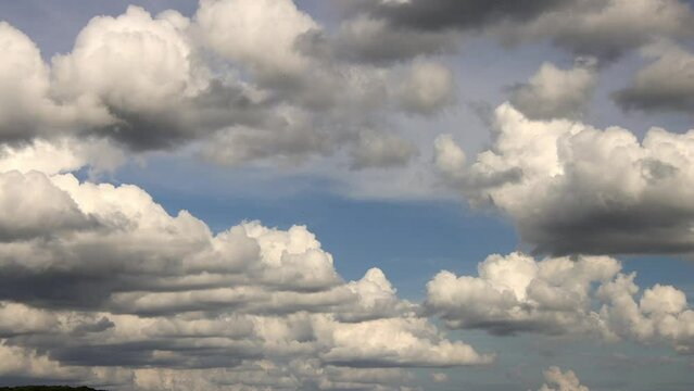 Cumuluswolken / Quellwolken im Zeitraffer