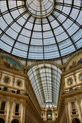 Viktor - Emanuel Shopping Center