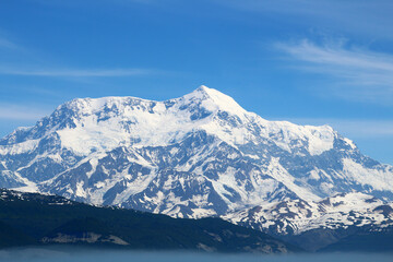 Fototapeta na wymiar Mount Saint Elias in Alaska, the fourth highest mountain in North America 