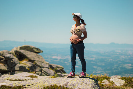 Femme enceinte Pierre-sur-Haute
