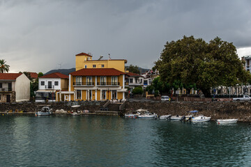 houses on the river