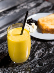 mango lassi breakfast