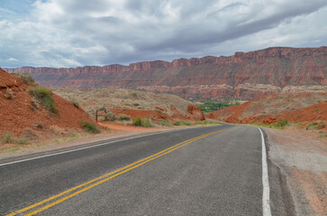 Fototapeta na wymiar scenic view of Porcupine Rim from La Sal loop road (Castle Valley, Utah) 
