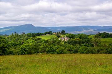 Fototapeta na wymiar Hilly landscape around the town of Bantry