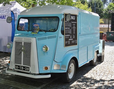 Citroen HY Classic Food Truck In Light Blue 