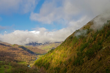Fototapeta premium Spring in the Caucasian mountains.