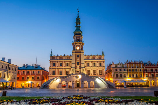 Town hall and market square in Zamość