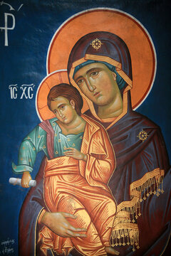 Greek orthodox icon : Virgin and child