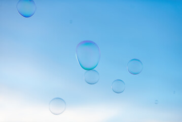 空とシャボン玉