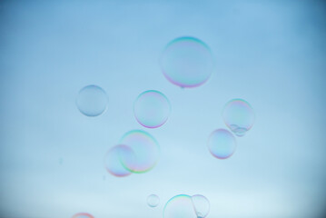 空とシャボン玉