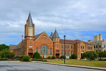 Jarvis Memorial United Methodist Church, Methodist church in Greenville, North Carolina - obrazy, fototapety, plakaty