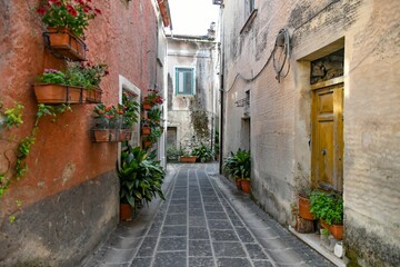 Discovering the Italian village of Teggiano.