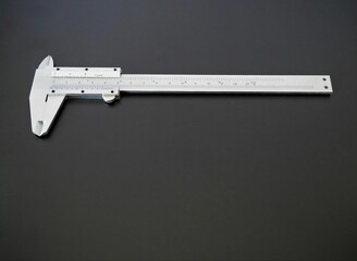 Thickness calibre tool