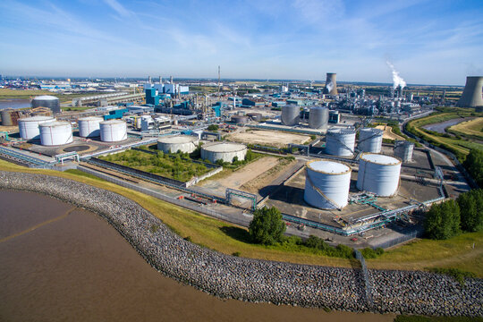 Saltend Chemicals Park, Hull. World-class Chemicals And Renewable Energy Businesses At The Heart Of The UK's Energy Transition To Zero Carbon Footprint