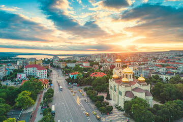 Obraz premium The Cathedral of the Assumption in Varna, Aerial view. Bulgaria