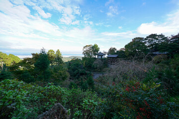 Fototapeta na wymiar 善峯寺境内の風景