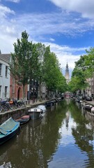 Obraz premium canal and houses