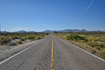 Fototapeta na wymiar Road in the middle of a desert